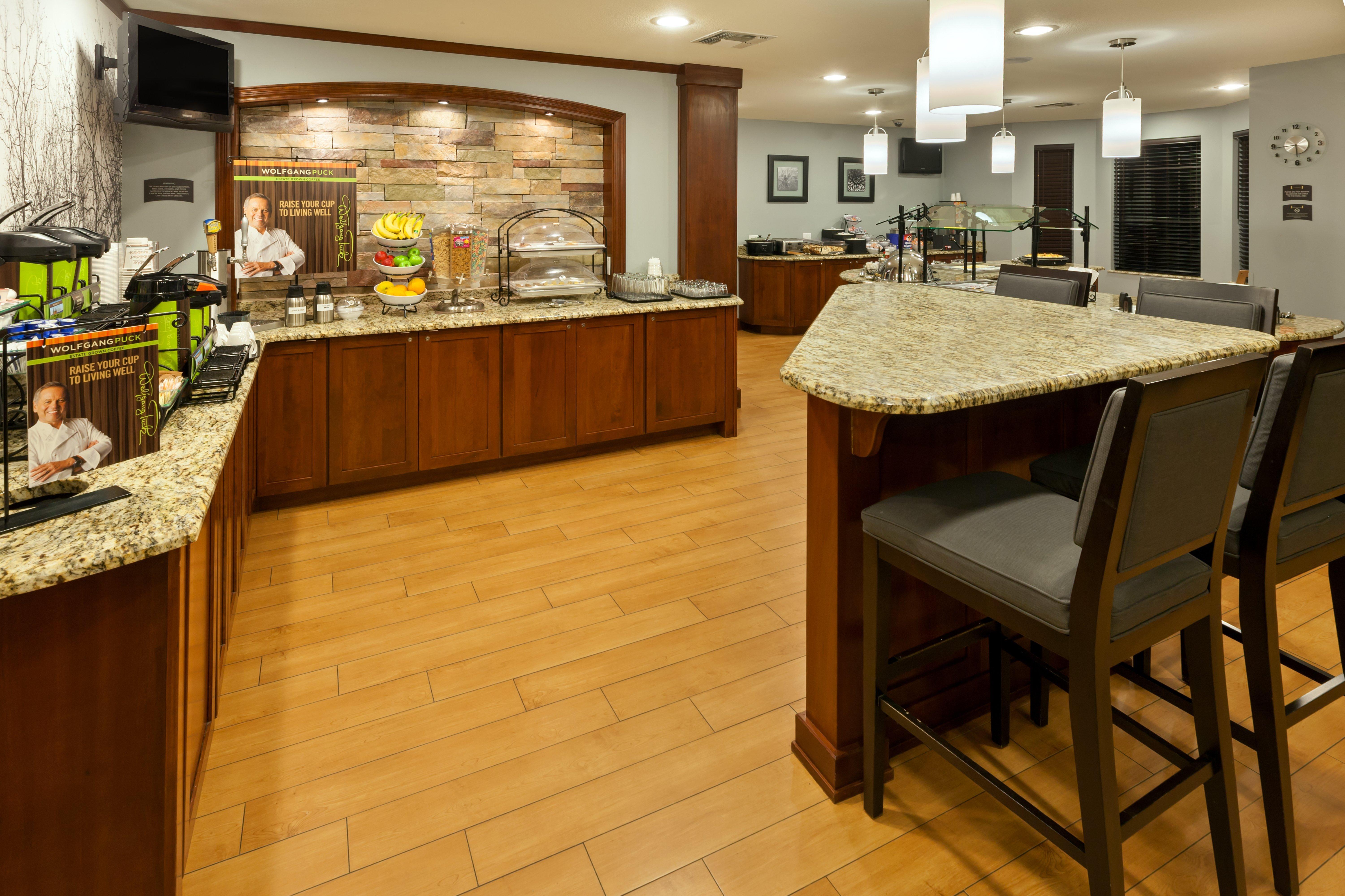 Staybridge Suites Tyler University Area By Ihg Bagian luar foto